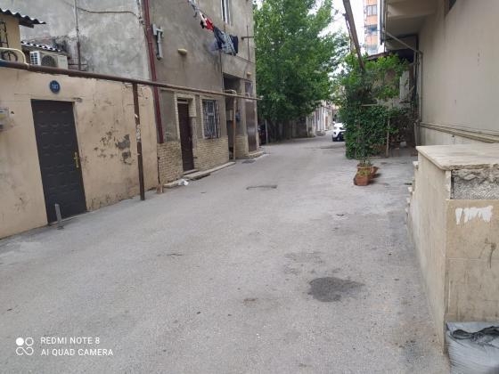 Satılır 3 otaqlı 85000 m2 yeni tikili Xidir Mustafayev181 ünvanında