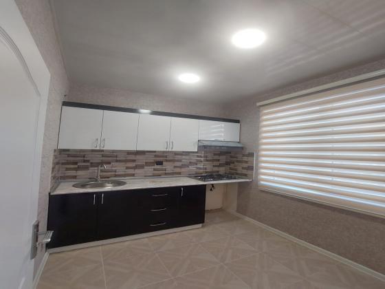 Satılır 2 otaqlı 105000 m2 yeni tikili Huseynbala Eliyev ünvanında